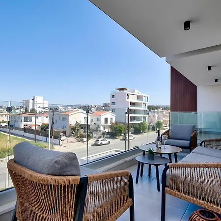 Mycyprusstay - Emily's Cosy Escape 1 Bedroom Paphos