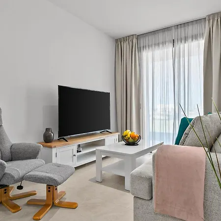 Mycyprusstay - Emily's Cosy Escape 1 Bedroom Apartament *